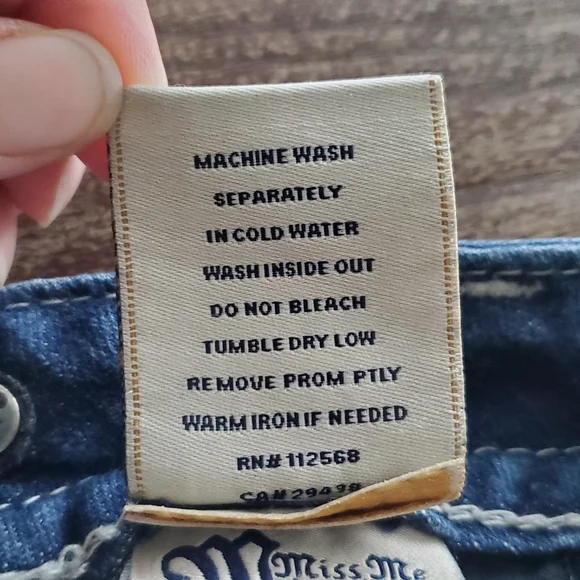 Miss Me Boot Women's Size 27 Jeans Actual 28x30 Denim Beaded Jeweled Blue - Picture 14 of 16